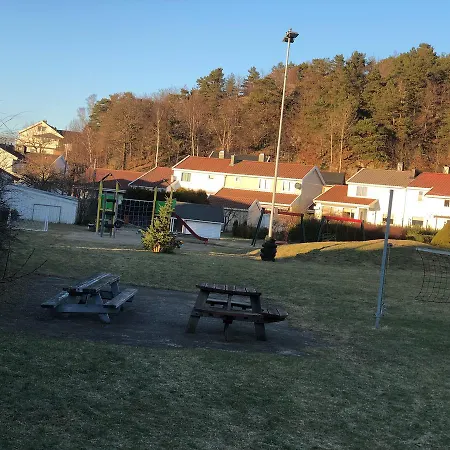 Marvika House 度假居 *